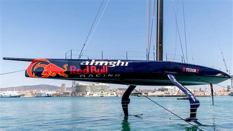 alinghi Red Bull boat